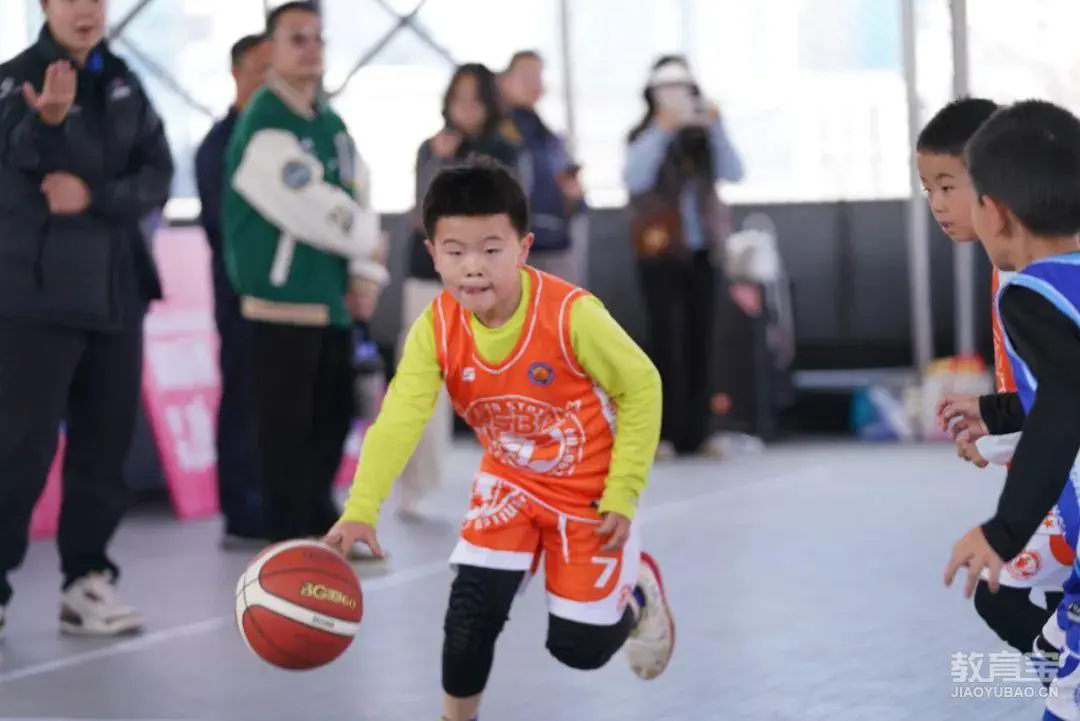 青少年学生篮球训练营发言稿_0
